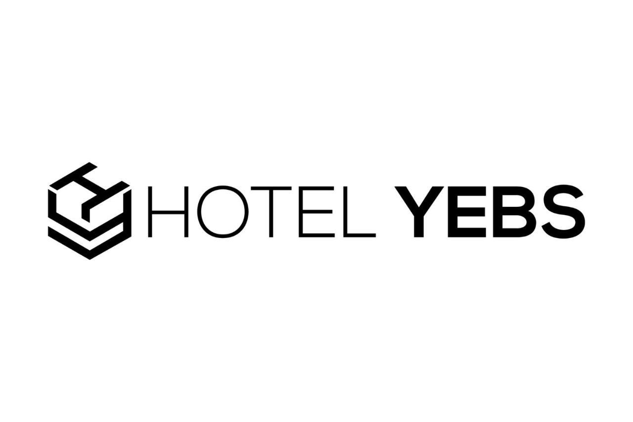 Yebs Hotel ギュンツブルク エクステリア 写真