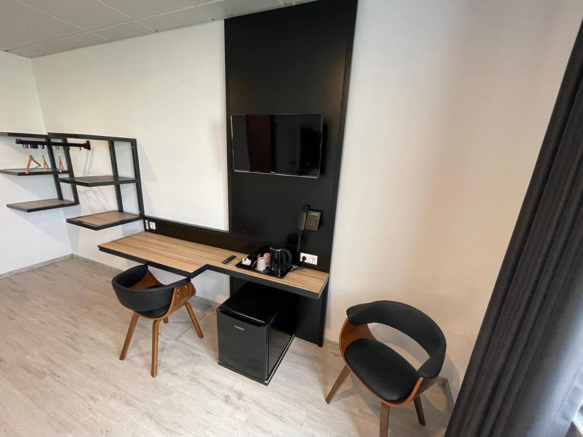 Yebs Hotel ギュンツブルク エクステリア 写真